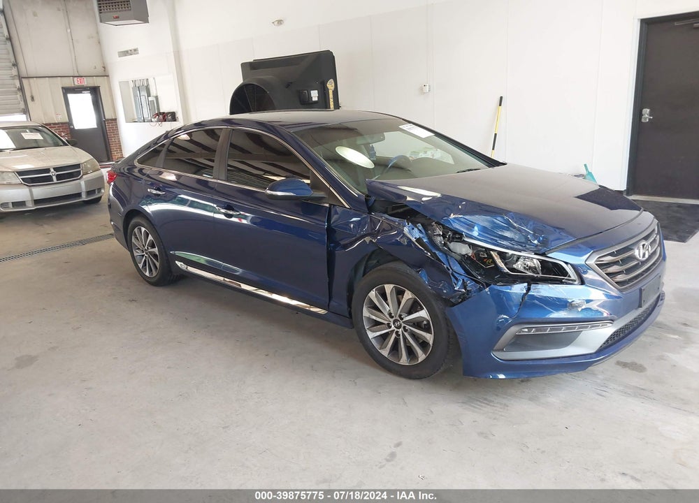 2015 HYUNDAI SONATA SPORT VIN: 5NPE34AF9FH095225