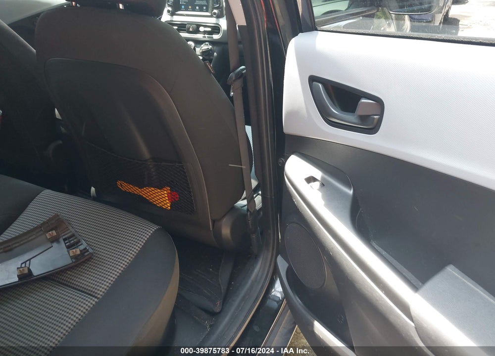 2020 HYUNDAI KONA SEL PLUS VIN: KM8K6CAA4LU444104