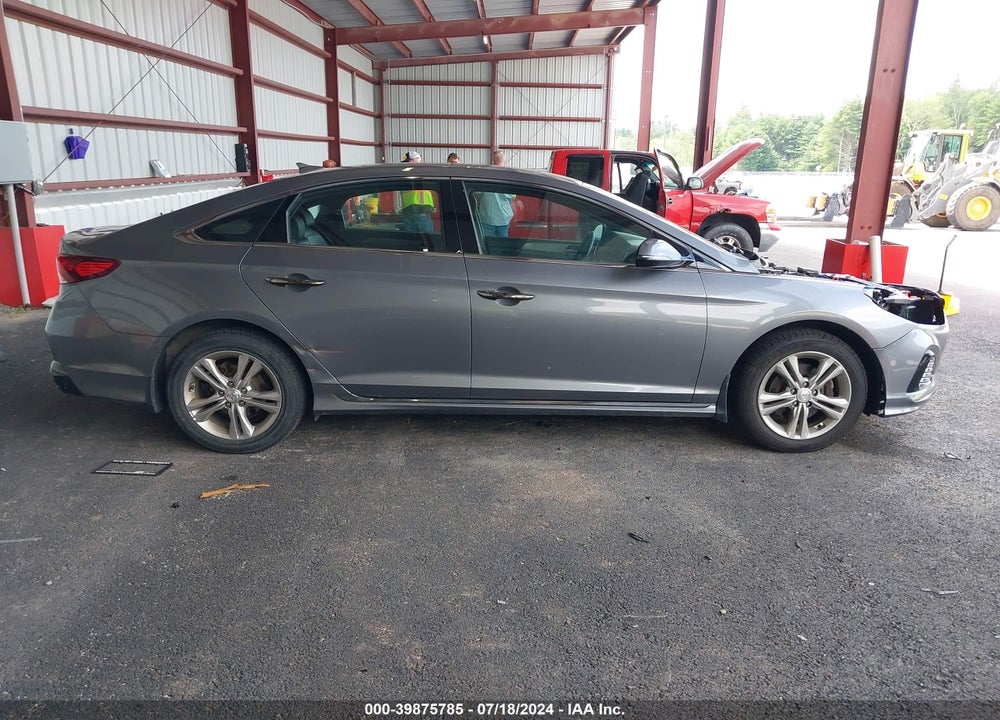 2018 HYUNDAI SONATA SPORT VIN: 5NPE34AF1JH699635