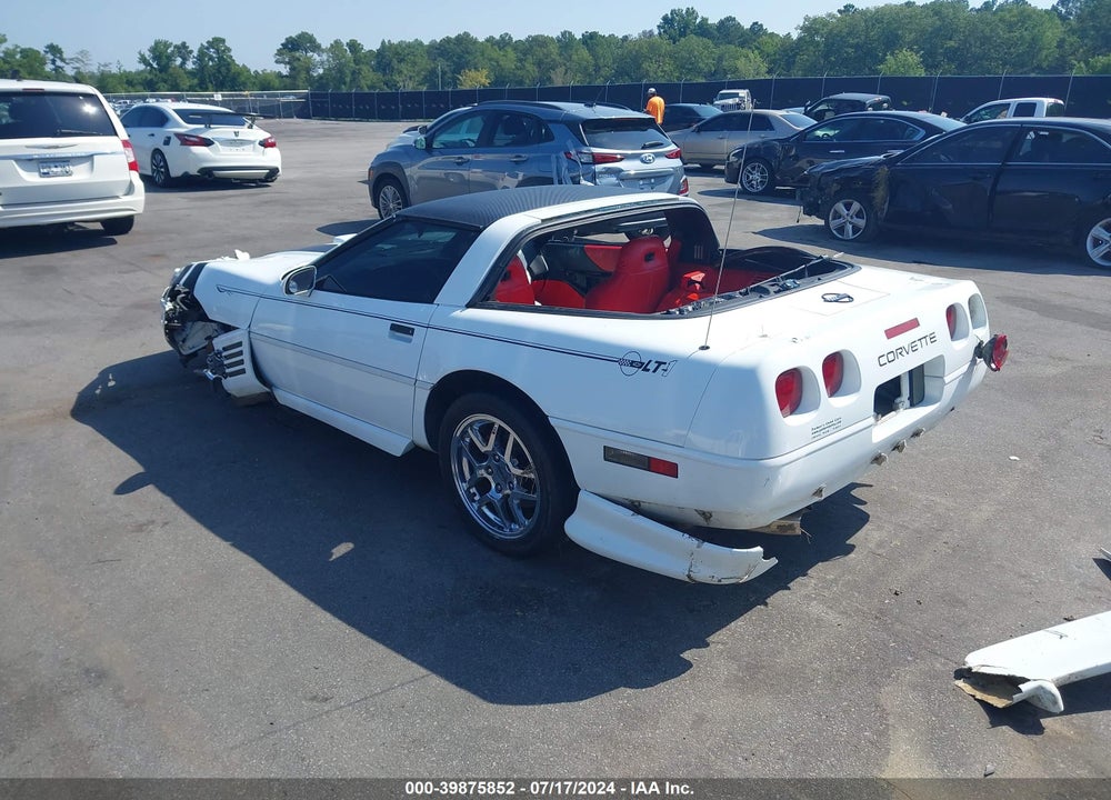 1994 CHEVROLET CORVETTE VIN: 1G1YY22P8R5110028