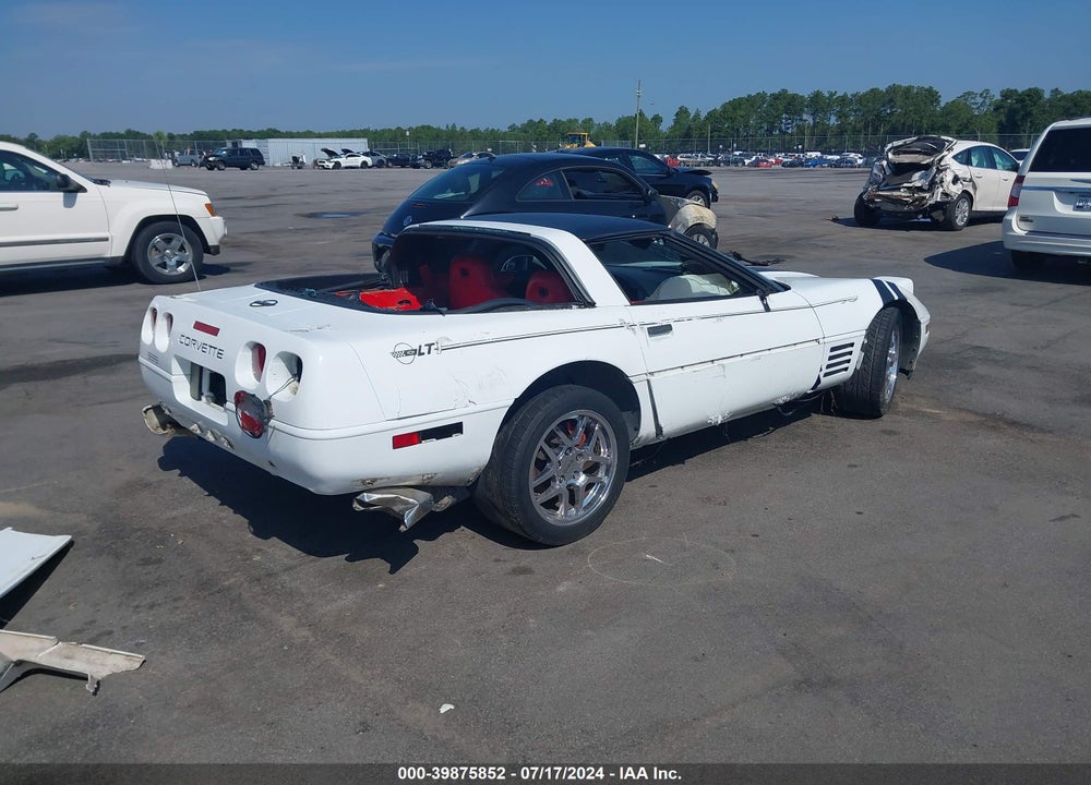 1994 CHEVROLET CORVETTE VIN: 1G1YY22P8R5110028