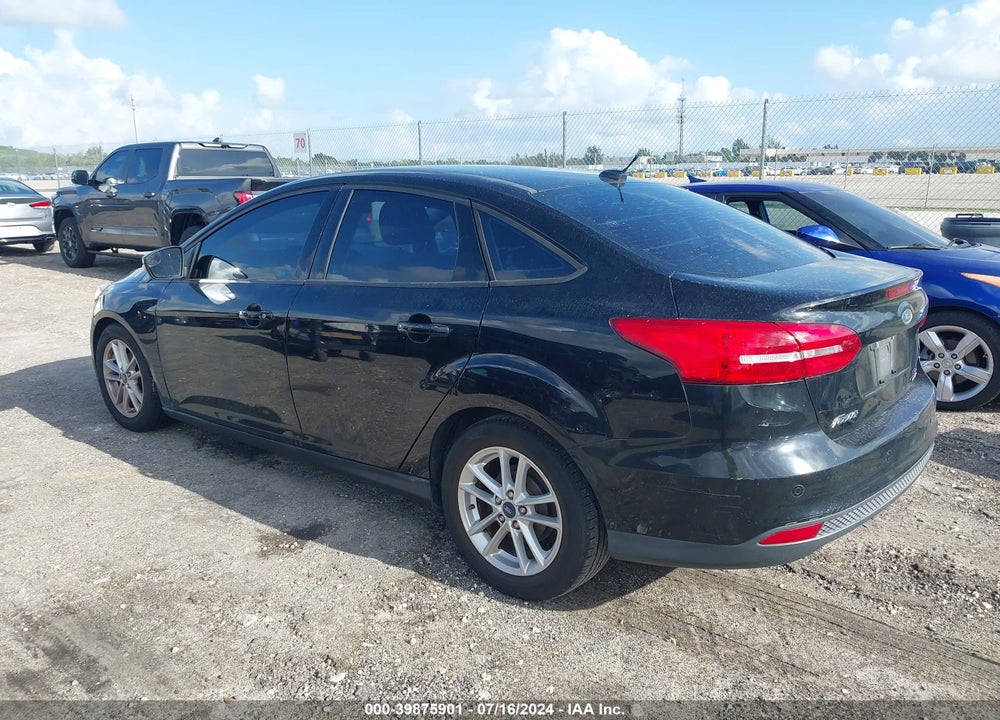 2016 FORD FOCUS SE VIN: 1FADP3F29GL241920