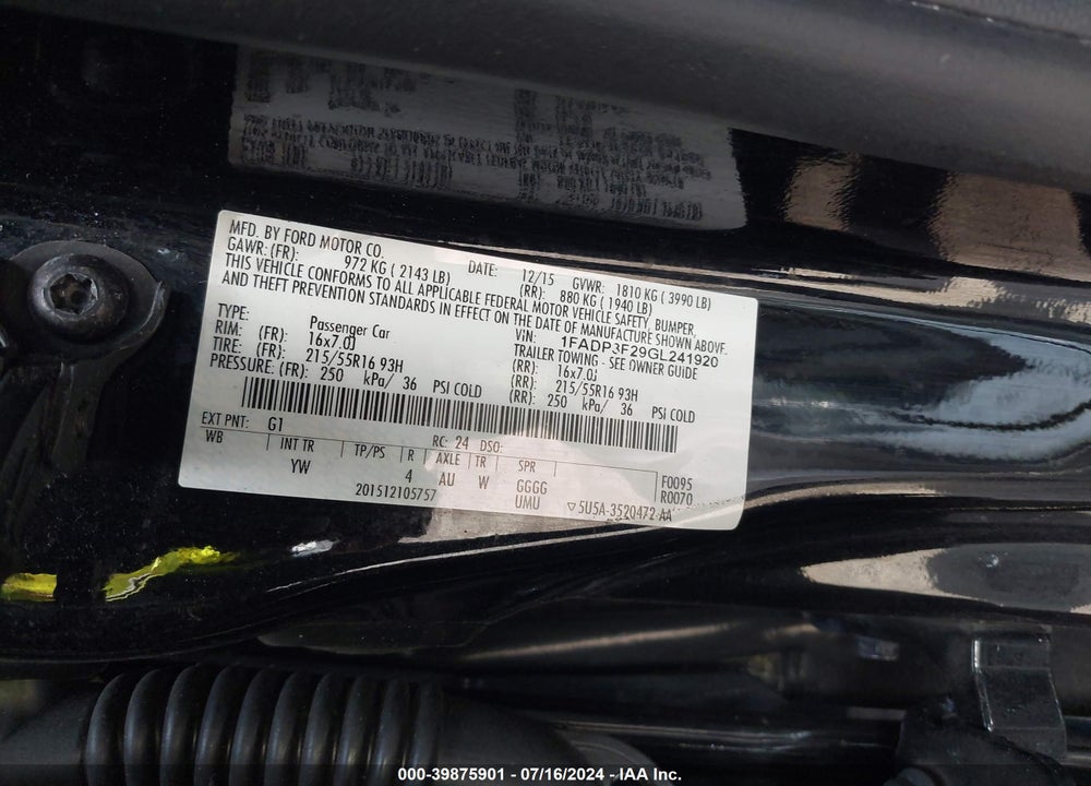 2016 FORD FOCUS SE VIN: 1FADP3F29GL241920