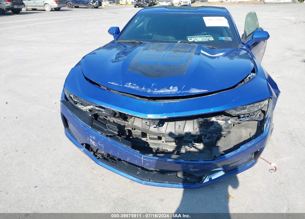 2019 CHEVROLET CAMARO 1LT VIN: 1G1FB1RS8K0117948