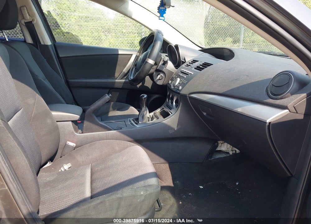 2010 MAZDA 3 I TOURING VIN: JM1BL1SF4A1164158