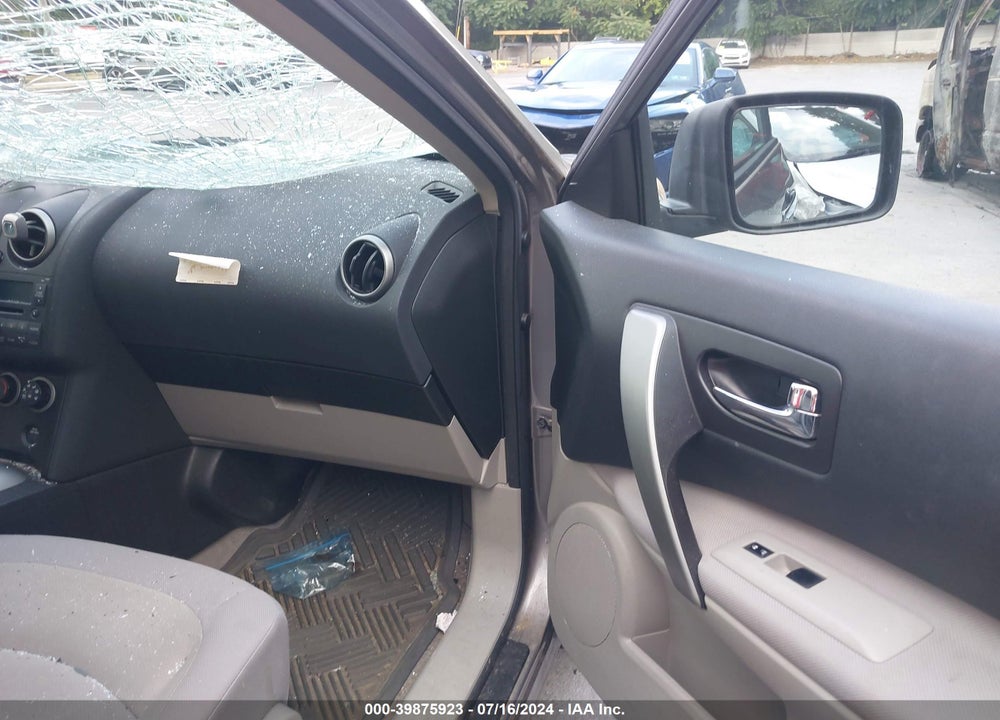 2010 NISSAN ROGUE VIN: JN8AS5MVXAW111899