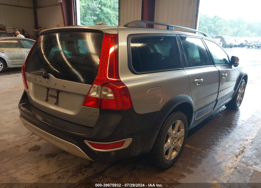 2008 VOLVO XC70 3.2 VIN: YV4BZ982681014173