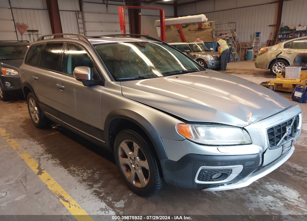2008 VOLVO XC70 3.2 VIN: YV4BZ982681014173