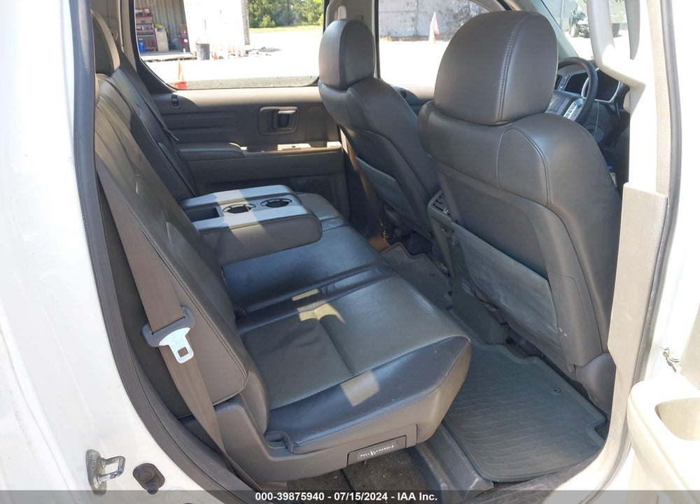 2006 HONDA RIDGELINE RTL VIN: 2HJYK165X6H544382