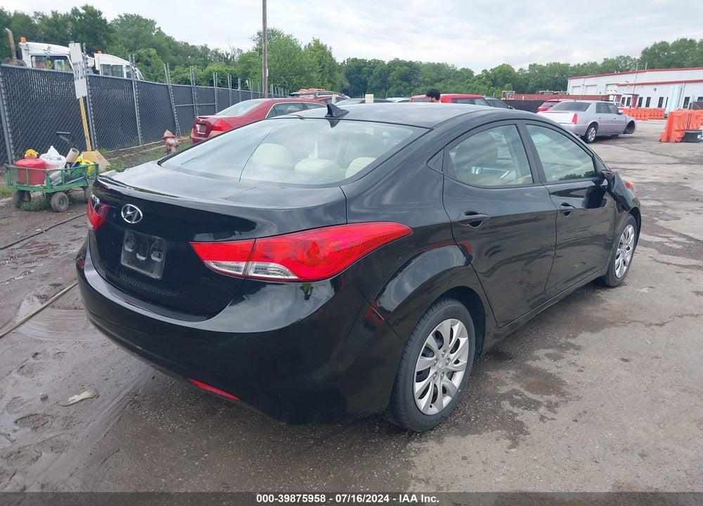 2012 HYUNDAI ELANTRA GLS VIN: 5NPDH4AE4CH102517