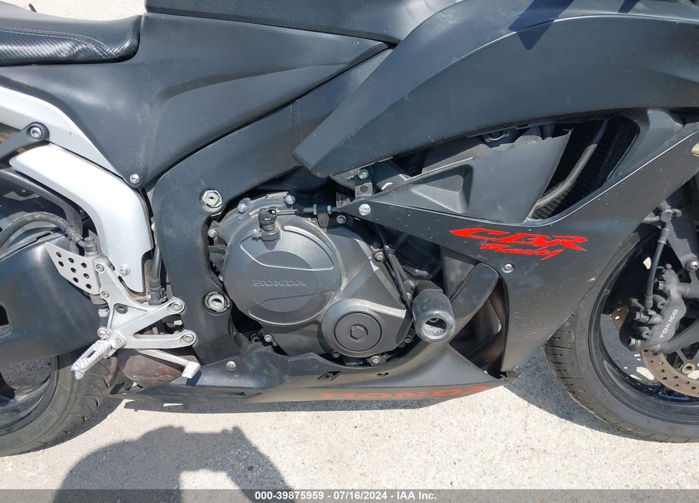 2008 HONDA CBR600 RR VIN: JH2PC40098M105192