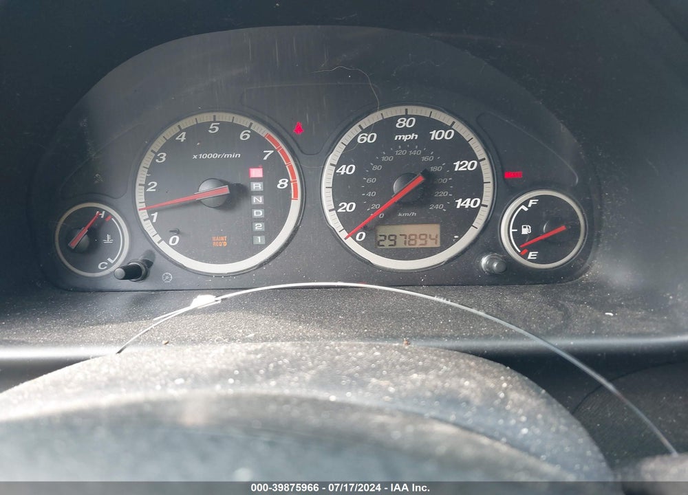2003 HONDA CR-V LX VIN: SHSRD78453U138711