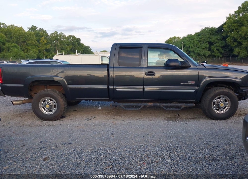 2004 CHEVROLET SILVERADO 2500HD LS VIN: 1GCHC29224E367954