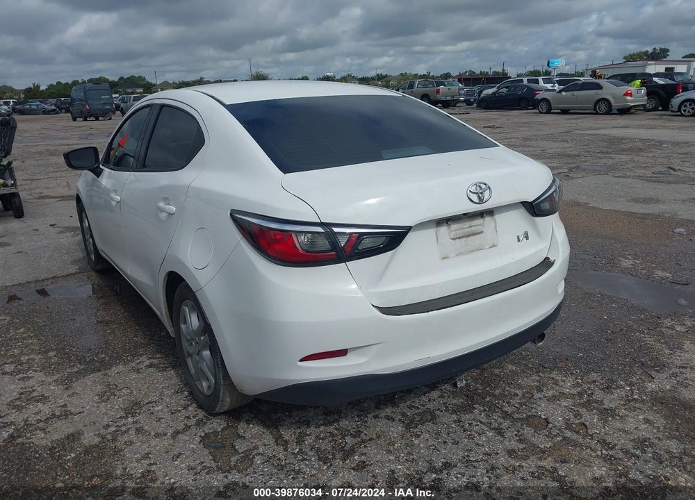 2018 TOYOTA YARIS IA VIN: 3MYDLBYVXJY324540