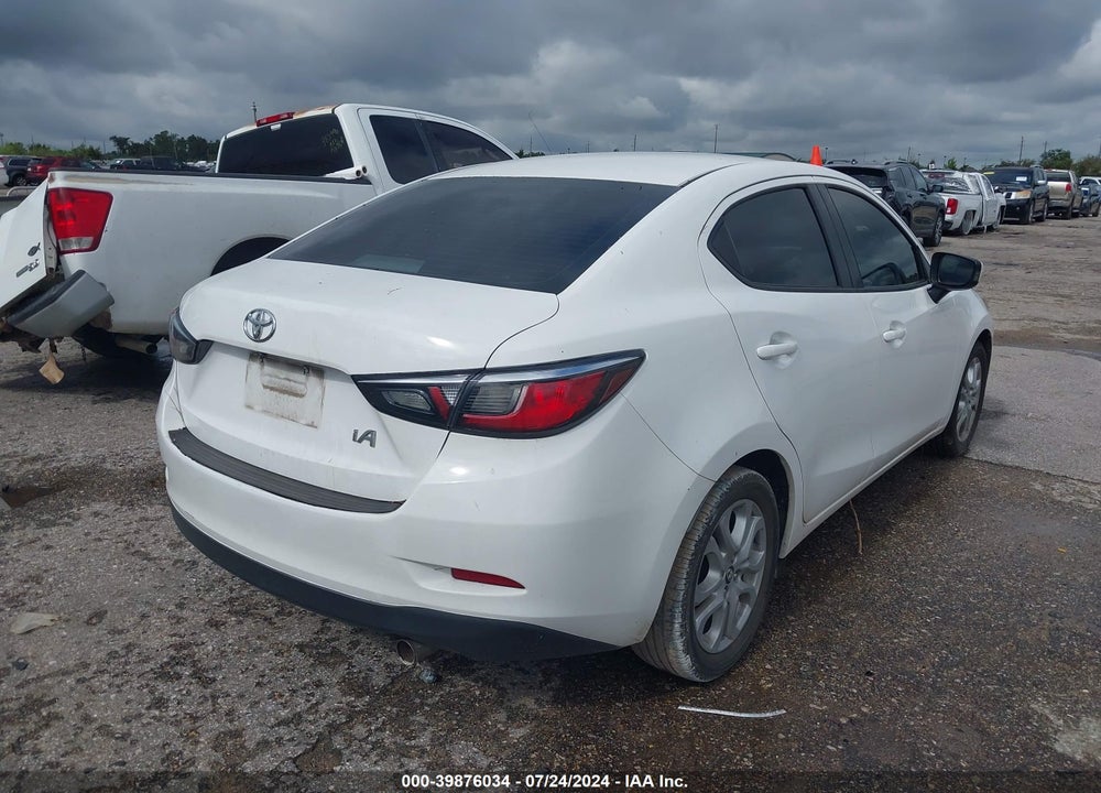 2018 TOYOTA YARIS IA VIN: 3MYDLBYVXJY324540