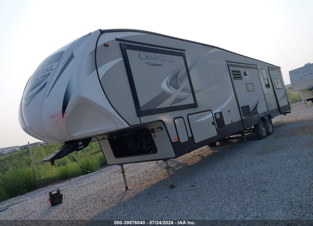 2020 FOREST RIVER CHAPPARAL M-381 VIN: 5ZT3CH3B4LA322847