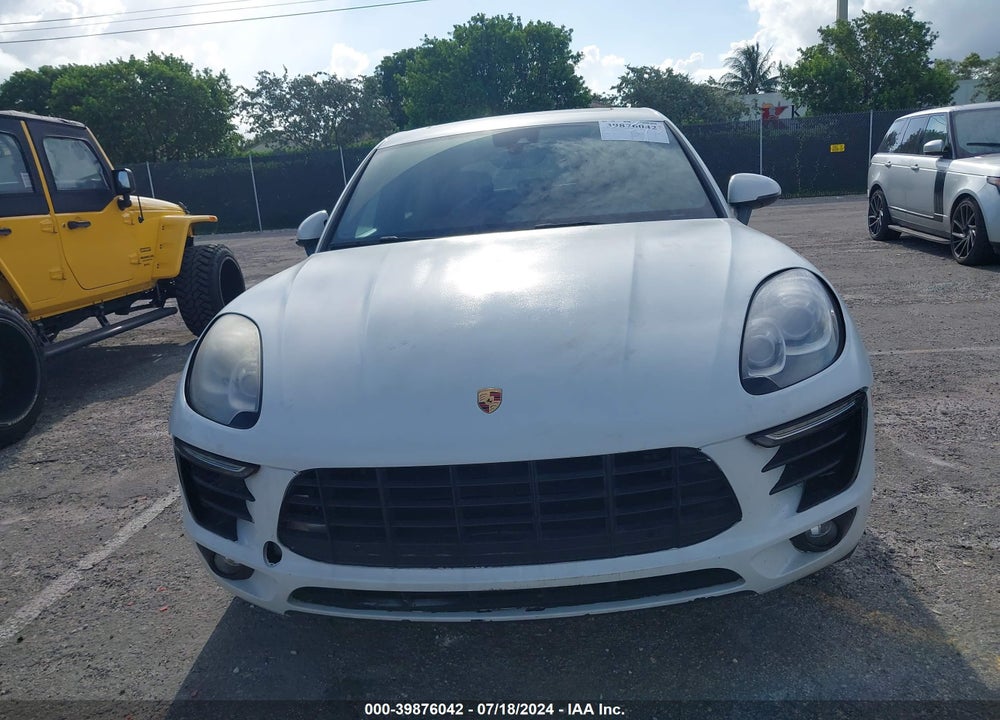 2018 PORSCHE MACAN SPORT EDITION VIN: WP1AA2A5XJLB22855