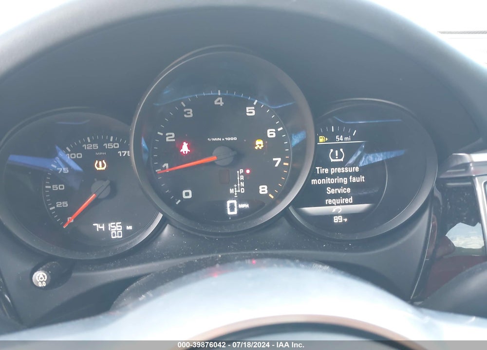 2018 PORSCHE MACAN SPORT EDITION VIN: WP1AA2A5XJLB22855