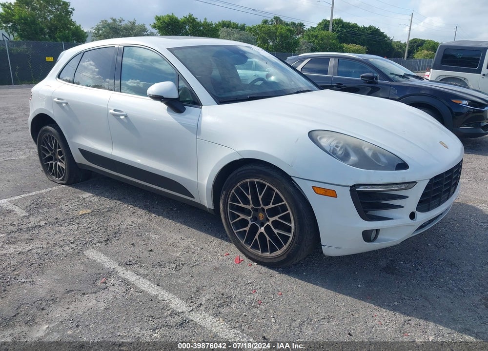 2018 PORSCHE MACAN SPORT EDITION VIN: WP1AA2A5XJLB22855
