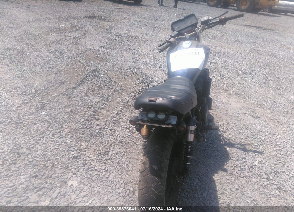 1985 HONDA CB650 SC VIN: JH2RC1301FM207151