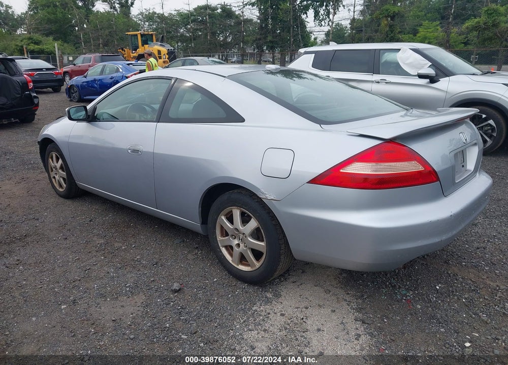 2005 HONDA ACCORD 3.0 EX VIN: 1HGCM82675A005393