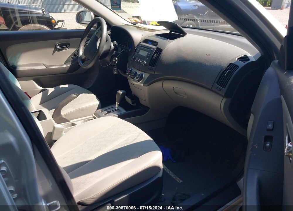 2010 HYUNDAI ELANTRA GLS VIN: KMHDU4AD7AU080739