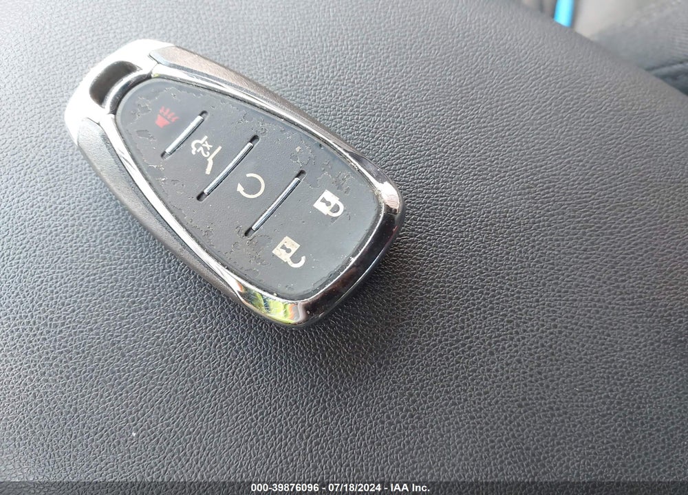 2019 CHEVROLET EQUINOX LT VIN: 2GNAXTEV7K6274500
