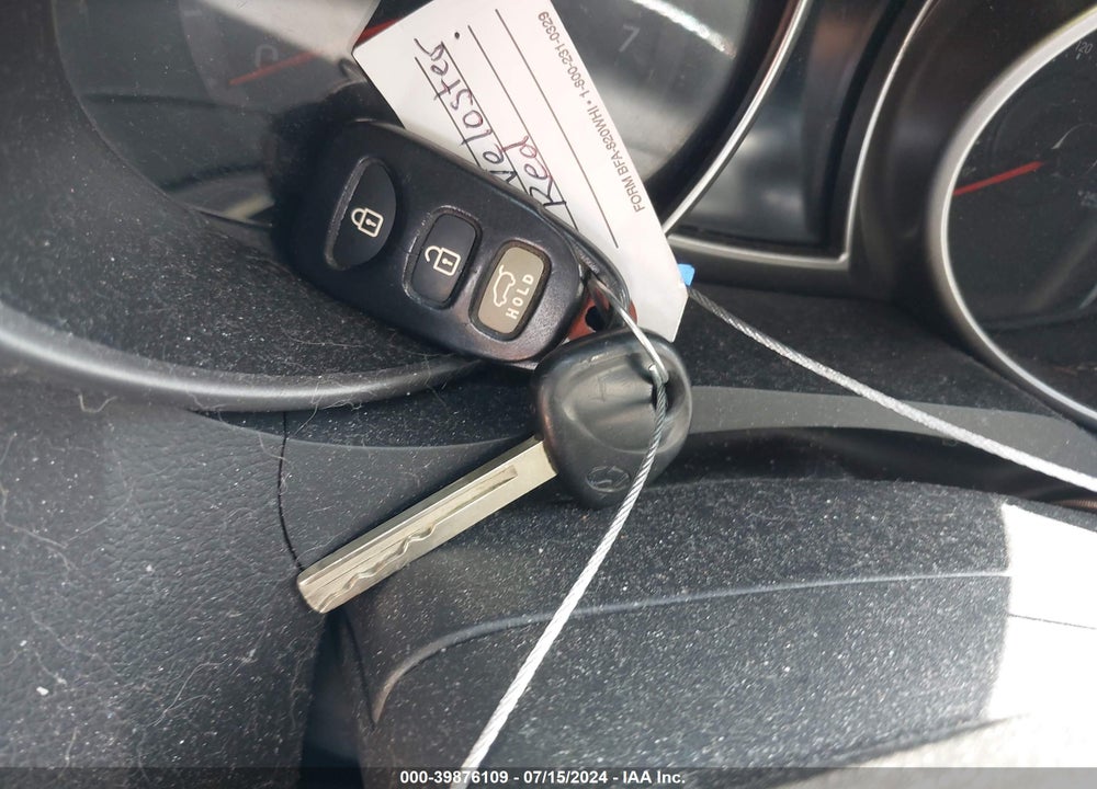 2016 HYUNDAI VELOSTER VIN: KMHTC6AD0GU248885
