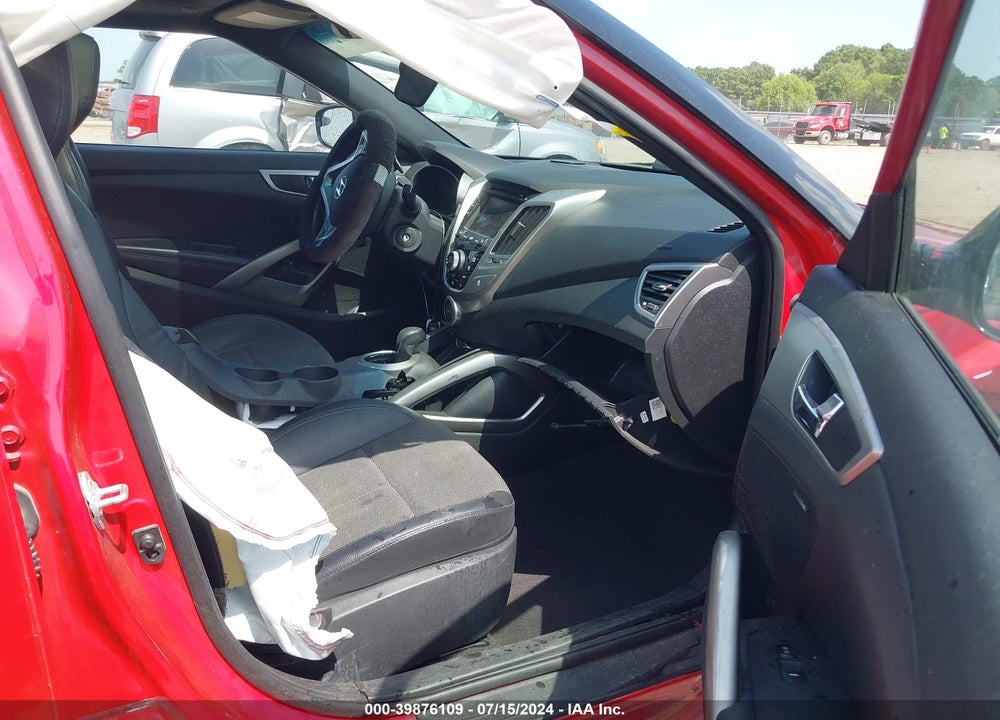 2016 HYUNDAI VELOSTER VIN: KMHTC6AD0GU248885