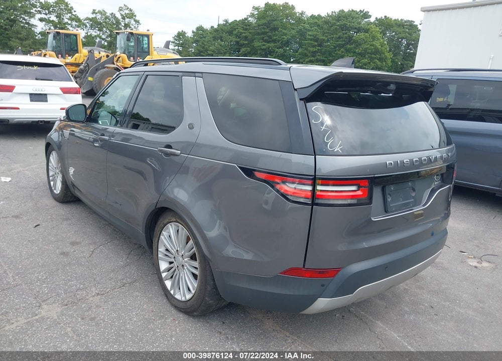 2017 LAND ROVER DISCOVERY HSE VIN: SALRRBBV1HA005532