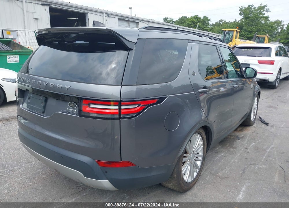 2017 LAND ROVER DISCOVERY HSE VIN: SALRRBBV1HA005532
