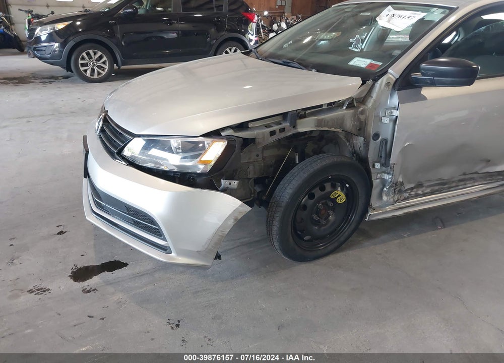 2015 VOLKSWAGEN JETTA 2.0L S VIN: 3VW2K7AJ3FM221243