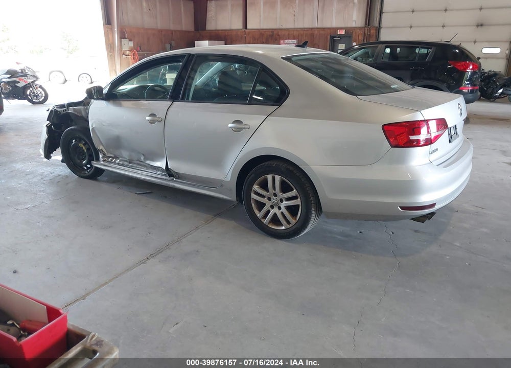 2015 VOLKSWAGEN JETTA 2.0L S VIN: 3VW2K7AJ3FM221243