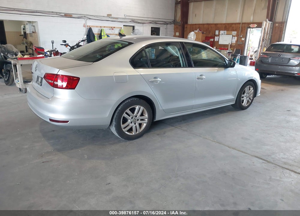 2015 VOLKSWAGEN JETTA 2.0L S VIN: 3VW2K7AJ3FM221243