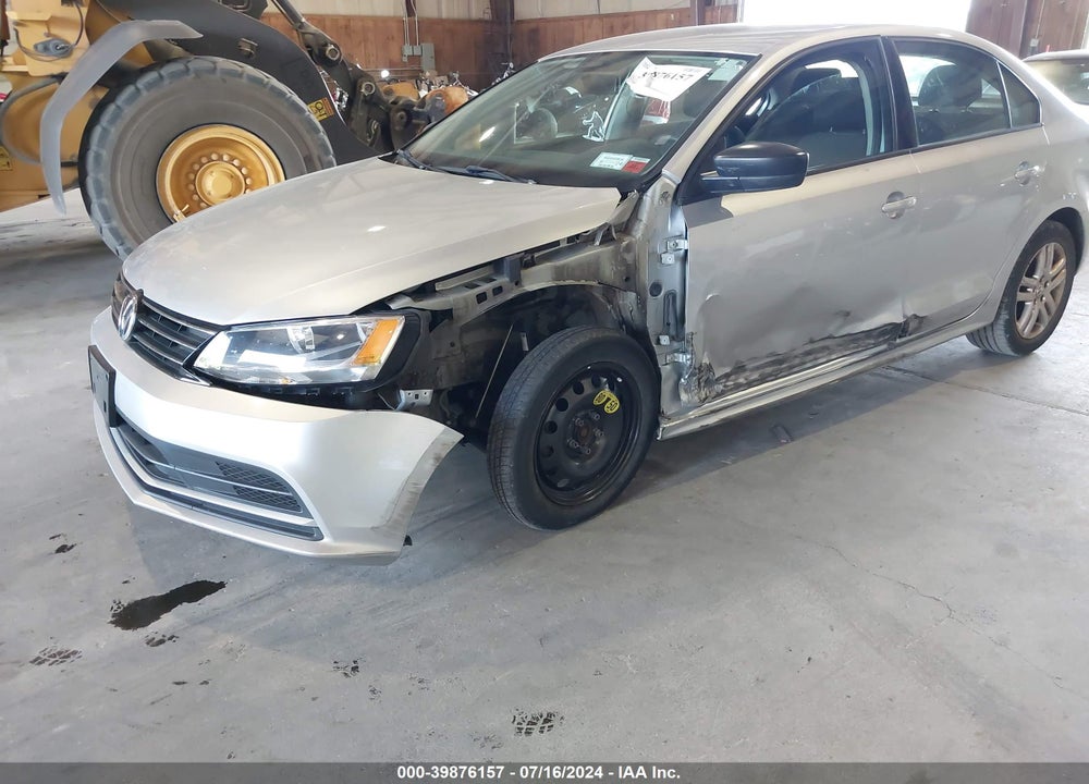 2015 VOLKSWAGEN JETTA 2.0L S VIN: 3VW2K7AJ3FM221243