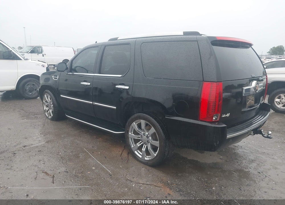 2013 CADILLAC ESCALADE LUXURY VIN: 1GYS4BEF0DR146786