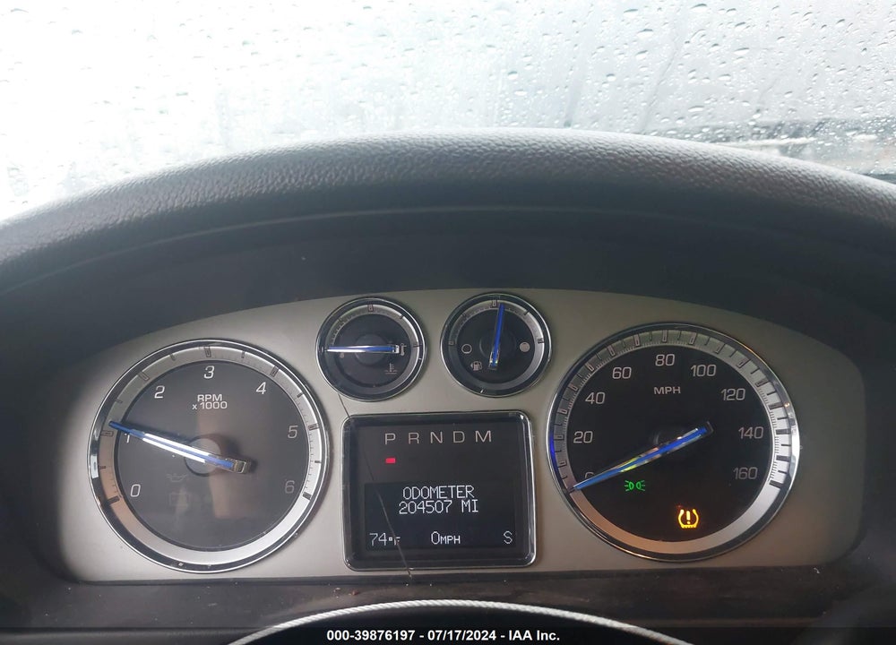 2013 CADILLAC ESCALADE LUXURY VIN: 1GYS4BEF0DR146786