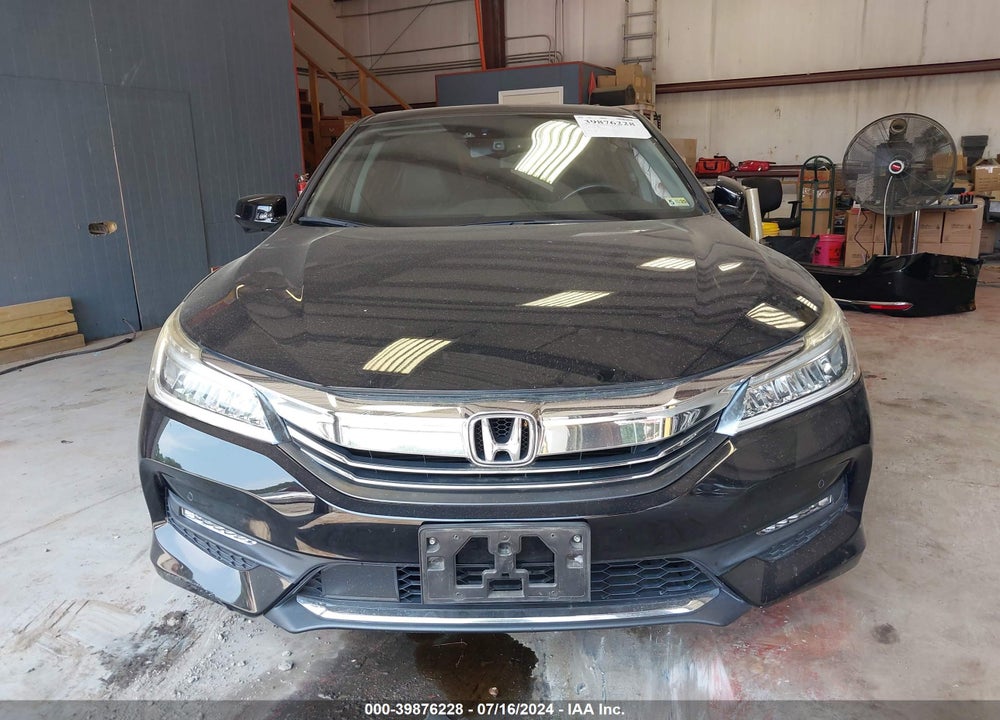 2017 HONDA ACCORD TOURING V6 VIN: 1HGCR3F91HA037561