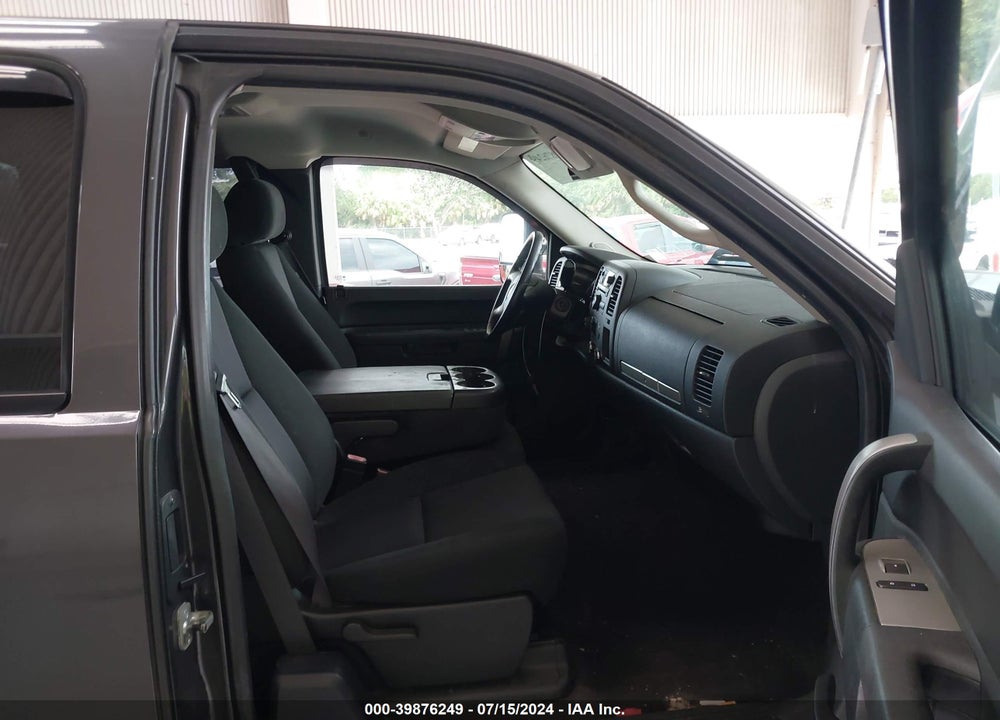 2010 GMC SIERRA 1500 SLE VIN: 1GTSKVE01AZ287533