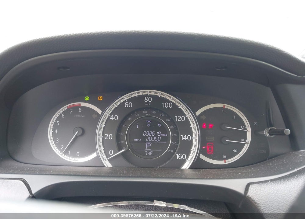 2015 HONDA ACCORD EX VIN: 1HGCR2F71FA183481