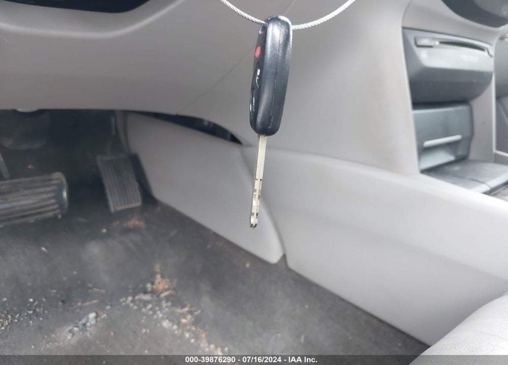 2008 HONDA ACCORD 2.4 EX-L VIN: 1HGCP268X8A117562
