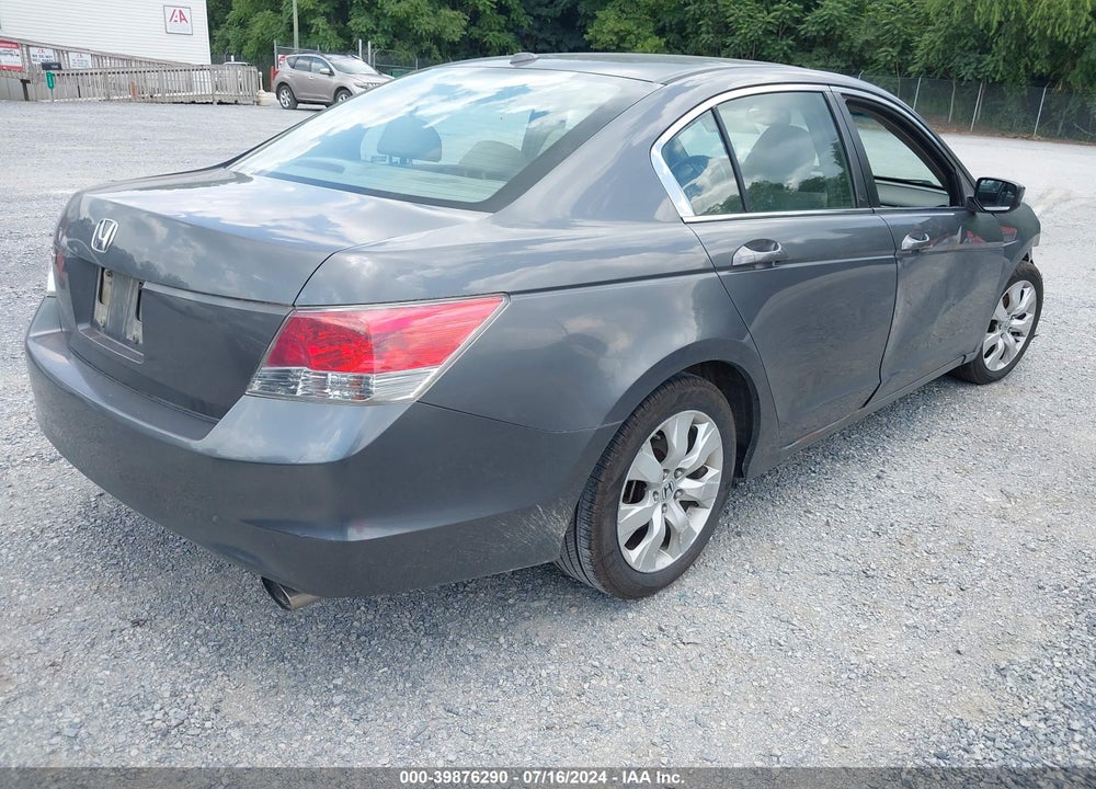 2008 HONDA ACCORD 2.4 EX-L VIN: 1HGCP268X8A117562