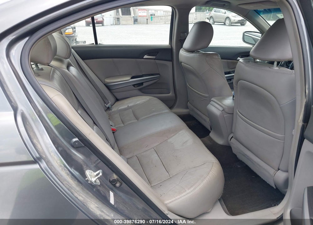 2008 HONDA ACCORD 2.4 EX-L VIN: 1HGCP268X8A117562