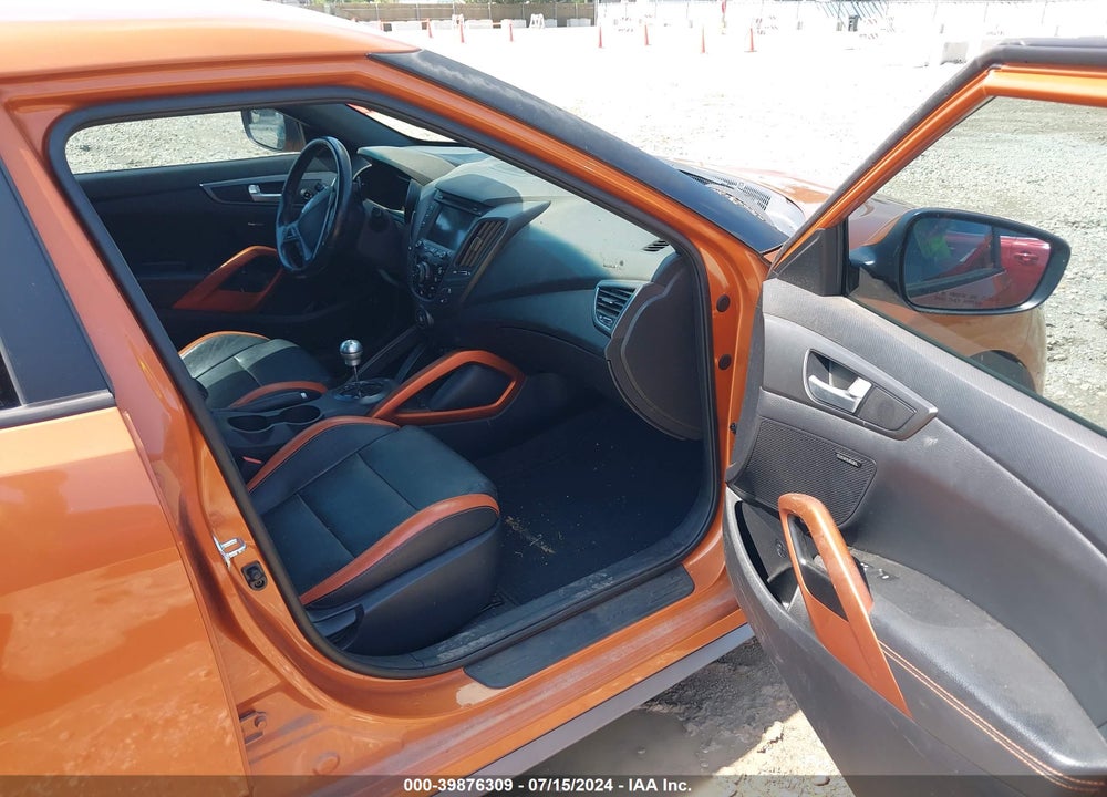 2016 HYUNDAI VELOSTER TURBO VIN: KMHTC6AEXGU283295