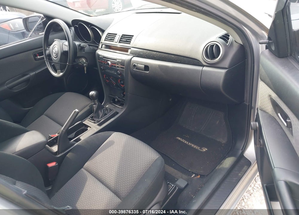 2006 MAZDA 3 I VIN: JM1BK12F361460301
