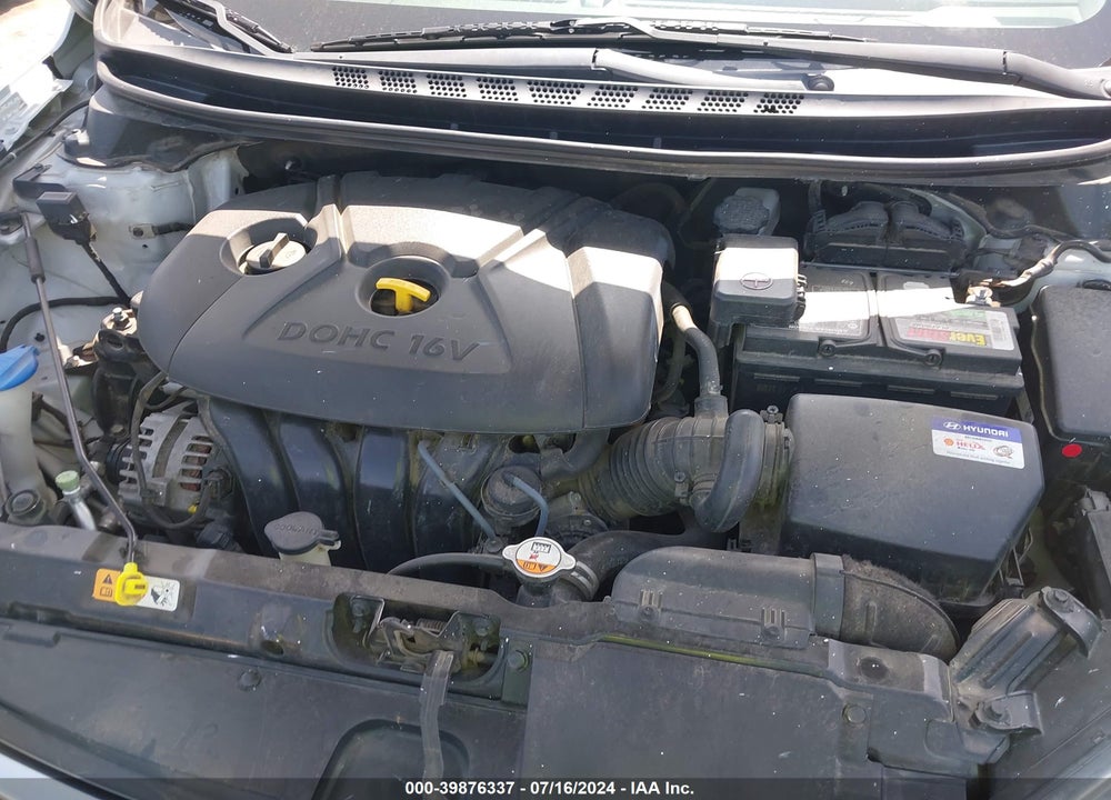 2015 HYUNDAI ELANTRA SE VIN: KMHDH4AE6FU326927