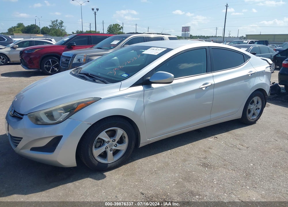 2015 HYUNDAI ELANTRA SE VIN: KMHDH4AE6FU326927