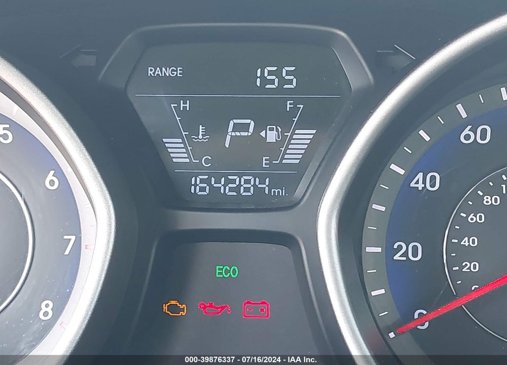 2015 HYUNDAI ELANTRA SE VIN: KMHDH4AE6FU326927