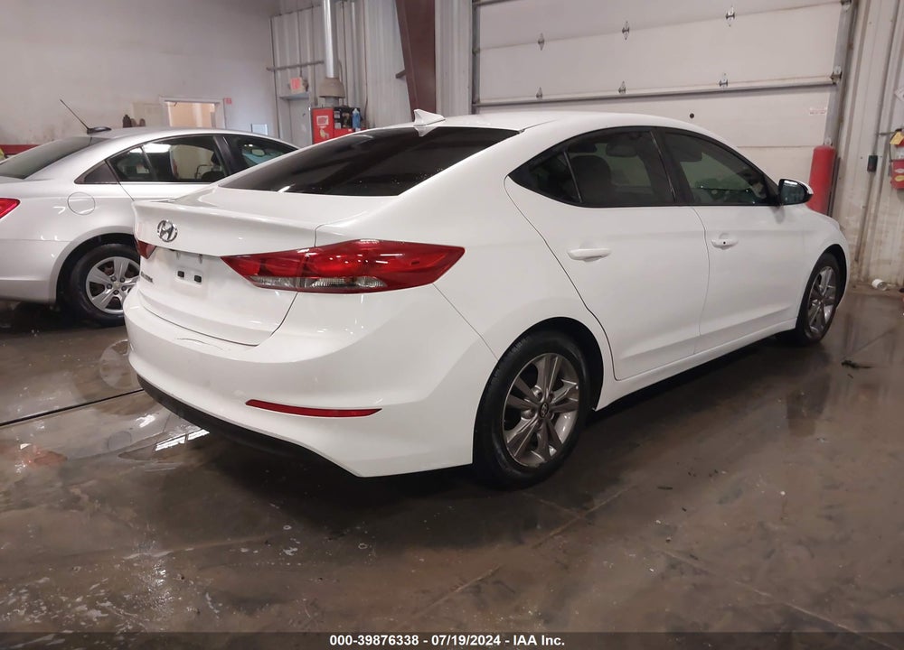 2017 HYUNDAI ELANTRA VALUE EDITION VIN: 5NPD84LF1HH151297