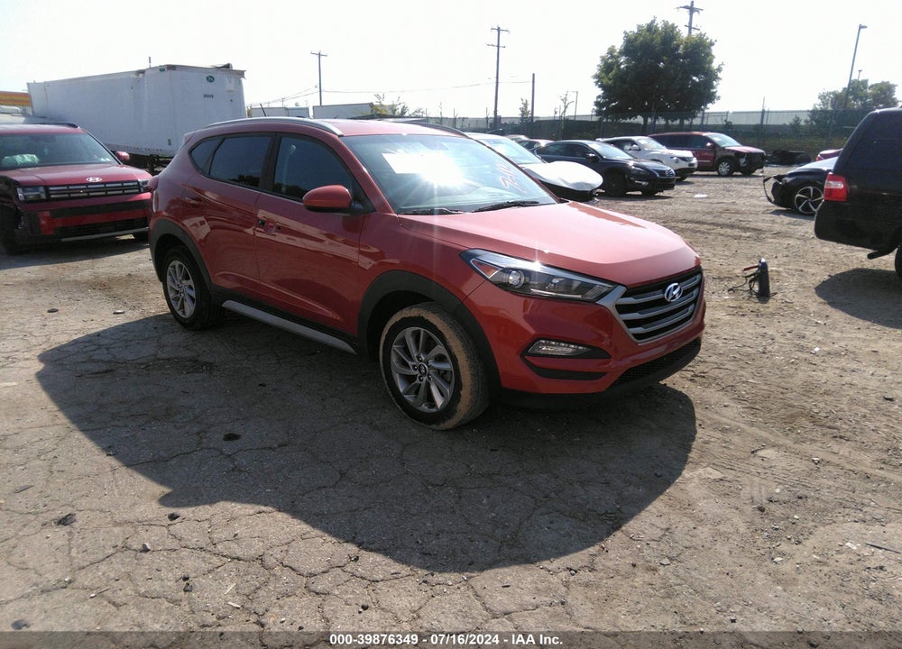 2017 HYUNDAI TUCSON SE VIN: KM8J33A41HU518472